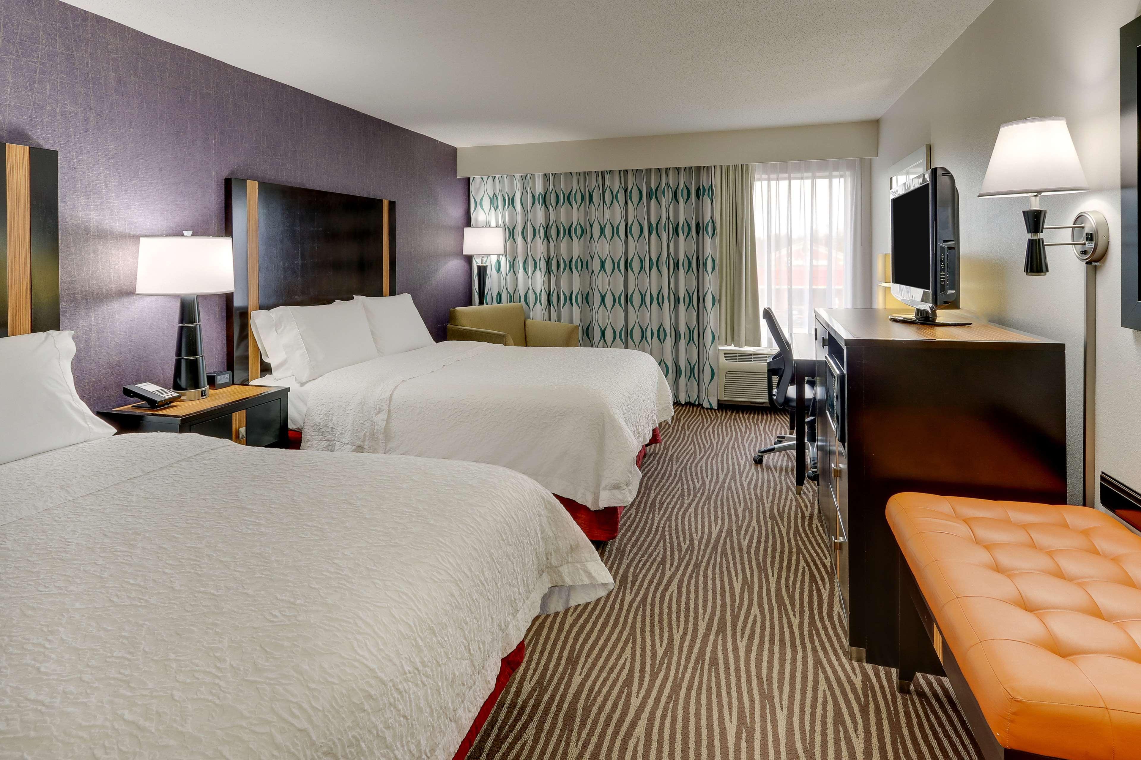 Hampton Inn Springfield Exterior foto
